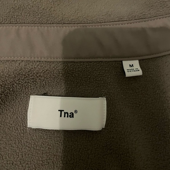 TNA Women's Taupe Button-Down Shirt - Picture 2 of 2